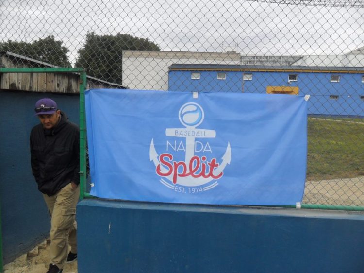 560953_4199553460080_230086060_n